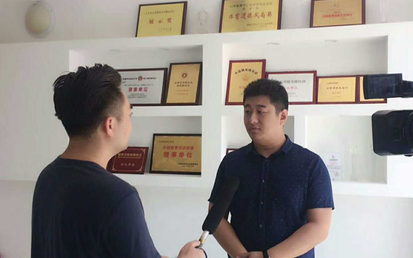 淄博电视台对我集团董事长陈鸿飞先生进行专访